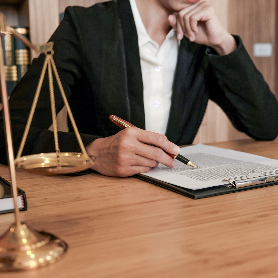 Let VitalUp Upgrade Your Business With Efficient Contracting